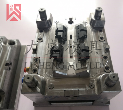 A10汽车配件c模具